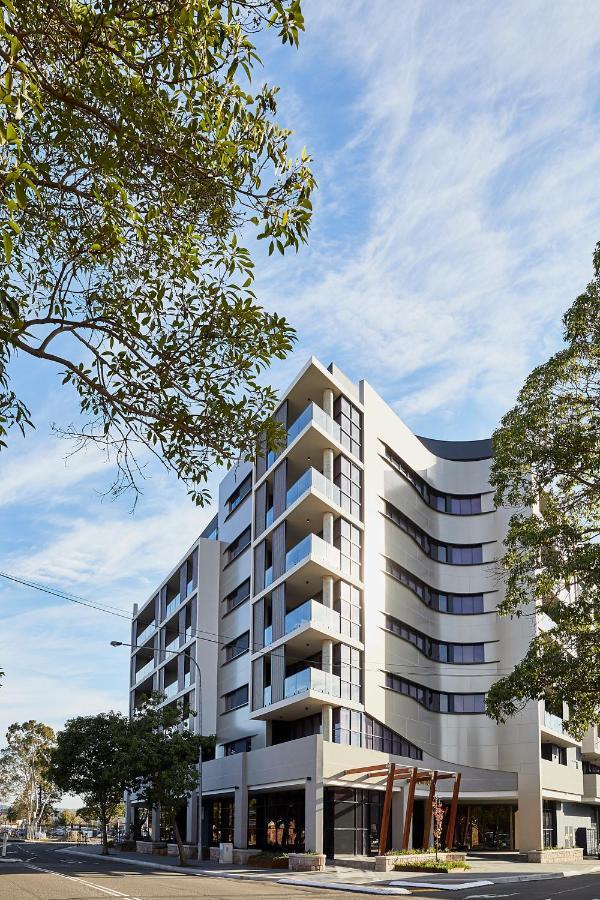 Astina Suites, Penrith Exterior photo